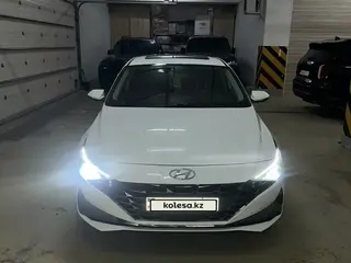 Hyundai Avante, 2021