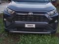 Toyota RAV4 2020 года за 13 500 000 тг. в Актобе