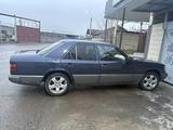 Mercedes-Benz E 300 1992 годаүшін900 000 тг. в Шымкент – фото 2