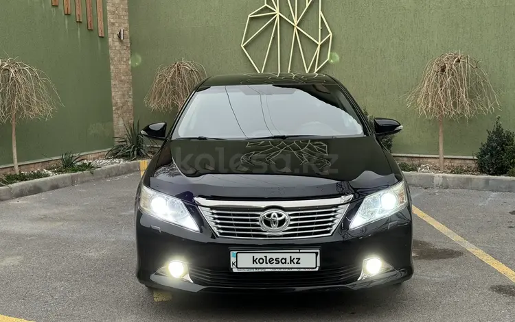 Toyota Camry 2013 года за 9 500 000 тг. в Шымкент