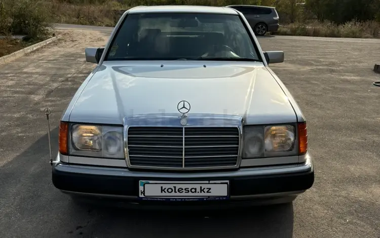 Mercedes-Benz E 230 1991 годаүшін3 100 000 тг. в Алматы