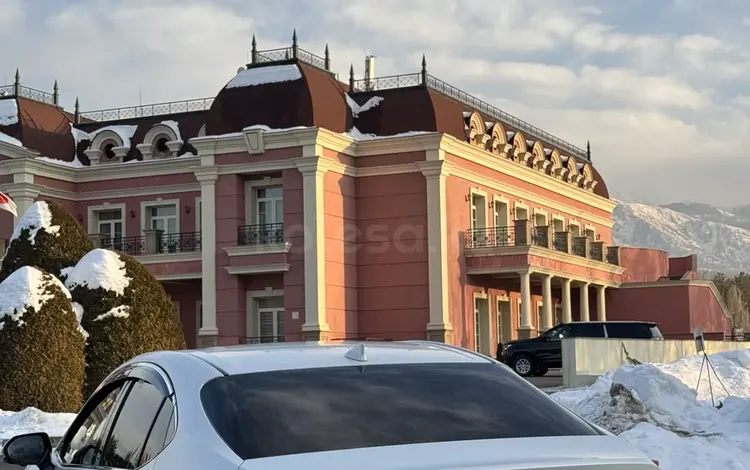 Toyota Camry 2025 года за 23 700 000 тг. в Алматы