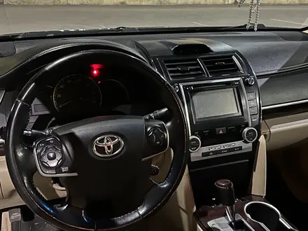 Toyota Camry 2012 года за 6 500 000 тг. в Актобе – фото 3