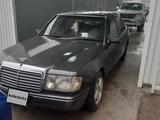 Mercedes-Benz E 200 1990 года за 800 000 тг. в Шымкент