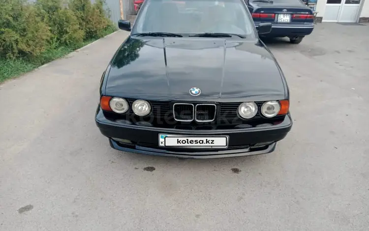 BMW 520 1990 года за 1 350 000 тг. в Алматы