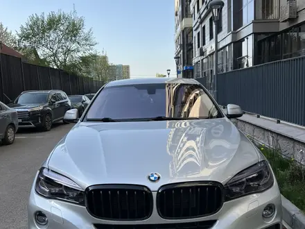 BMW X6 2018 года за 21 900 000 тг. в Алматы – фото 3