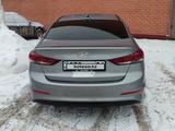 Hyundai Elantra 2016 годаүшін8 400 000 тг. в Актобе – фото 3