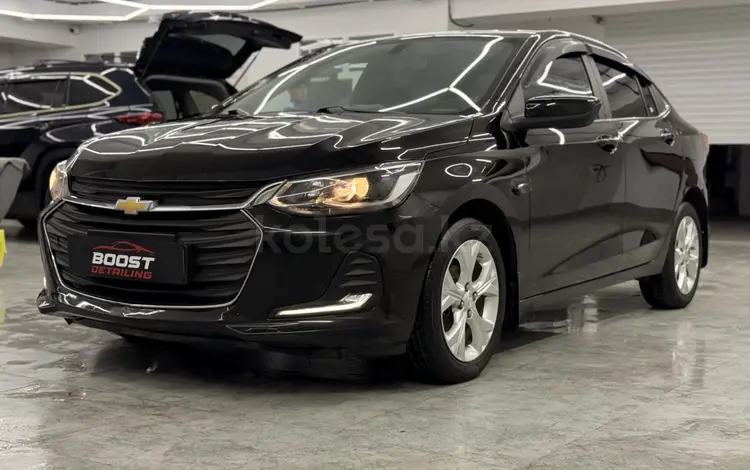 Chevrolet Onix 2023 года за 5 300 000 тг. в Астана