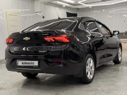 Chevrolet Onix 2023 года за 5 300 000 тг. в Астана – фото 3