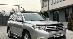 Toyota Highlander 2013 года за 13 500 000 тг. в Алматы – фото 2