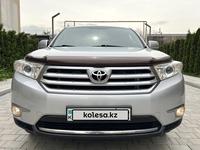 Toyota Highlander 2013 годаүшін13 800 000 тг. в Алматы