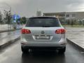 Volkswagen Touareg 2011 годаүшін11 999 999 тг. в Алматы – фото 6