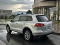 Volkswagen Touareg 2011 годаүшін11 999 999 тг. в Алматы – фото 7