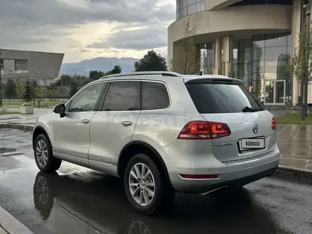 Volkswagen Touareg 2011 года за 11 999 999 тг. в Алматы – фото 7