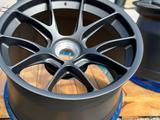 Porsche R20 10-12, 5J ET 45-46 Center Lock 84, 1 Matt Blackүшін1 350 000 тг. в Алматы – фото 3