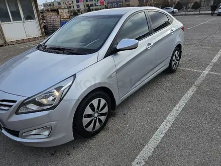 Hyundai Accent 2015 года за 5 400 000 тг. в Актау – фото 2