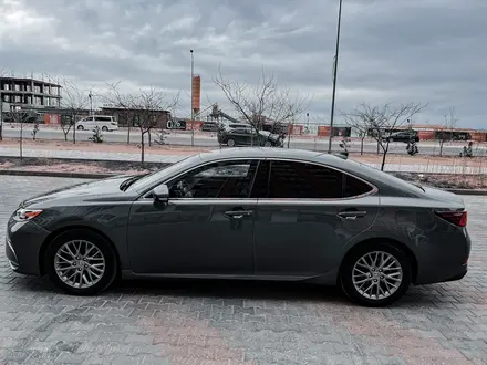 Lexus ES 350 2017 года за 16 500 000 тг. в Актау – фото 4