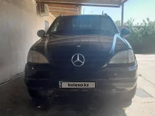 Mercedes-Benz ML 230
