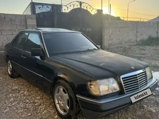 Mercedes-Benz E-Class, 1992