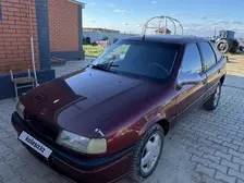 Opel Vectra, 1992