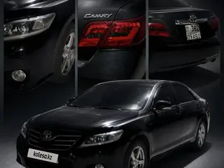 Toyota Camry, 2011