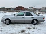 Mercedes-Benz E 220 1993 года за 2 000 000 тг. в Алматы – фото 2