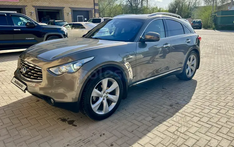 Infiniti FX35 2009 года за 10 500 000 тг. в Актобе