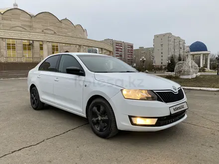 Skoda Rapid 2015 года за 5 100 000 тг. в Актобе – фото 2