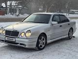 Mercedes-Benz E 230 1995 года за 2 000 000 тг. в Караганда