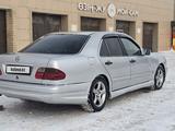 Mercedes-Benz E 230 1995 года за 2 000 000 тг. в Караганда – фото 2