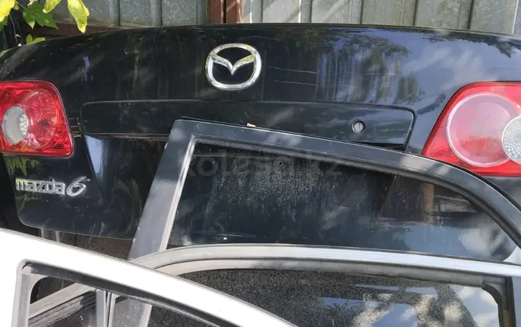 Крышка багажника на Mazda 6 2002үшін50 000 тг. в Алматы