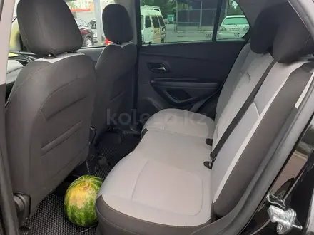 Chevrolet Tracker 2021 года за 6 200 000 тг. в Алматы – фото 11