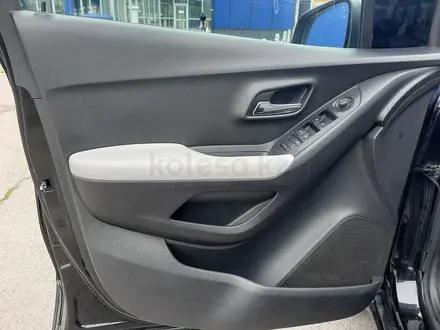 Chevrolet Tracker 2021 года за 6 200 000 тг. в Алматы – фото 7