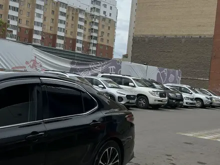 Toyota Camry 2017 годаүшін12 000 000 тг. в Петропавловск – фото 3