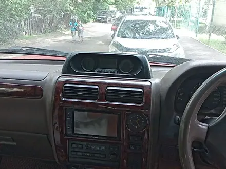 Toyota Land Cruiser Prado 1997 года за 5 000 000 тг. в Алматы – фото 9