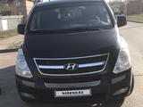 Hyundai H-1 2011 года за 8 000 000 тг. в Астана