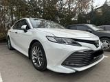 Toyota Camry 2021 годаfor15 600 000 тг. в Алматы