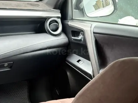 Toyota RAV4 2017 года за 11 890 000 тг. в Актау – фото 9