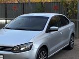 Volkswagen Polo 2012 года за 4 100 000 тг. в Астана – фото 2