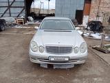 Mercedes-Benz E 200 2003 года за 3 000 000 тг. в Степногорск – фото 4