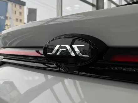 JAC J7 Luxury CVT 2025 года за 6 990 000 тг. в Шымкент – фото 12