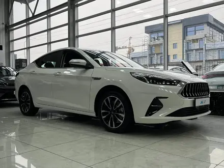 JAC J7 Luxury CVT 2025 года за 6 990 000 тг. в Шымкент – фото 6