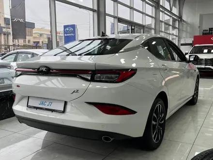 JAC J7 Luxury CVT 2025 года за 6 990 000 тг. в Шымкент – фото 9