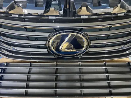 Обвес бампер в сборе на Lexus Es решетка молдинг хром юбка спойлер губаүшін22 000 тг. в Алматы – фото 4