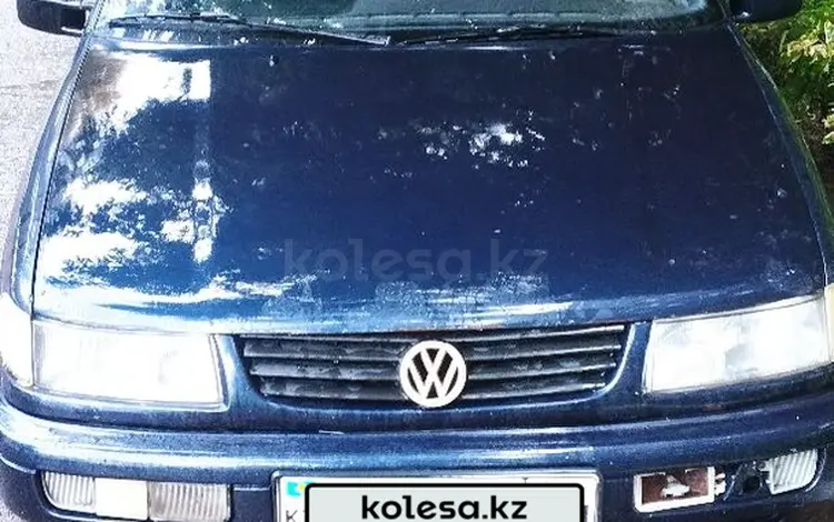 Volkswagen Passat 1993 годаүшін1 500 000 тг. в Павлодар