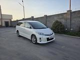 Toyota Estima 2012 года за 7 700 000 тг. в Алматы – фото 2
