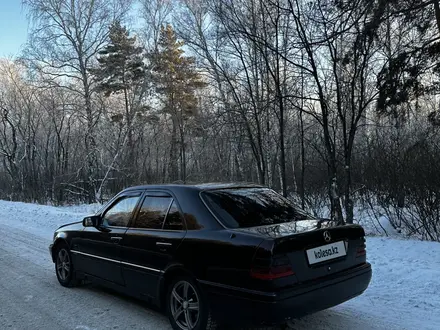 Mercedes-Benz C 220 1994 года за 1 600 000 тг. в Петропавловск