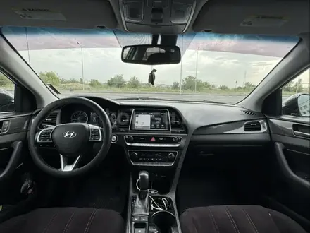 Hyundai Sonata 2019 года за 7 500 000 тг. в Алматы