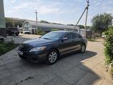 Toyota Camry 2010 года за 4 800 000 тг. в Уральск – фото 2