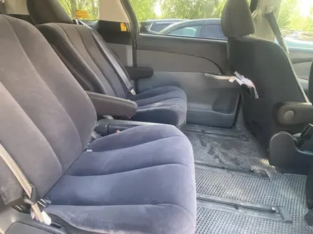 Toyota Estima 2011 года за 7 500 000 тг. в Астана – фото 5